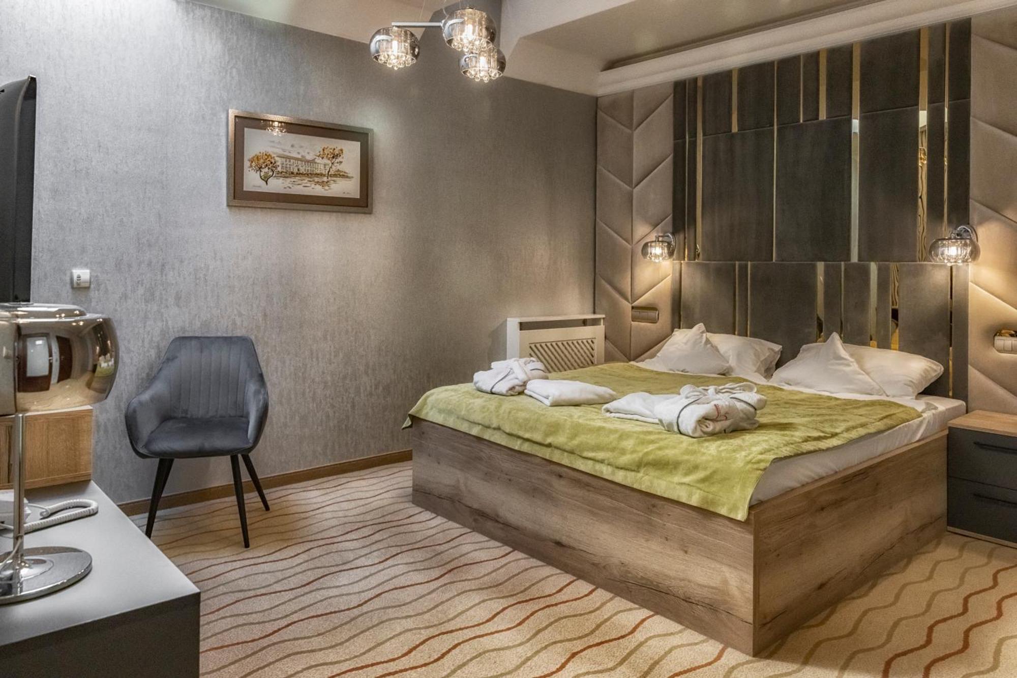 Malinowy Dwor Hotel Medical Spa Swieradow-Zdroj Luaran gambar